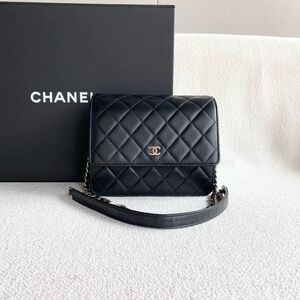 Chanel Women Pre-Loved Bag Very Good Condition